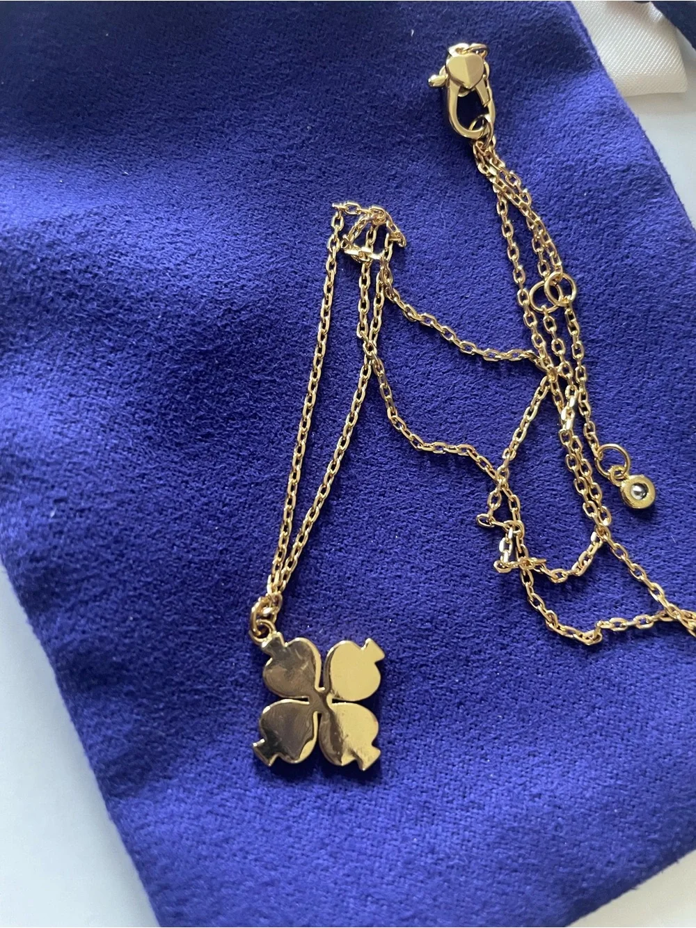 Gold Chain Necklace with Ivory 4 spade Pendant